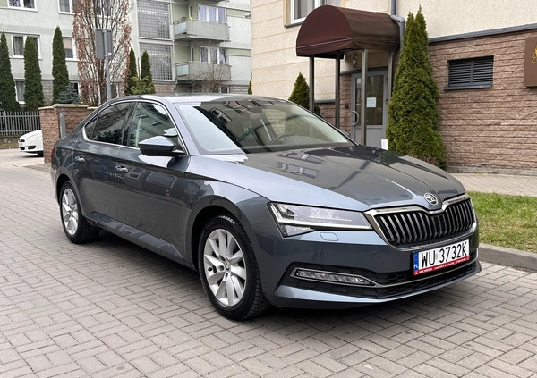 Skoda Superb cena 89800 przebieg: 168500, rok produkcji 2020 z Pelplin małe 352